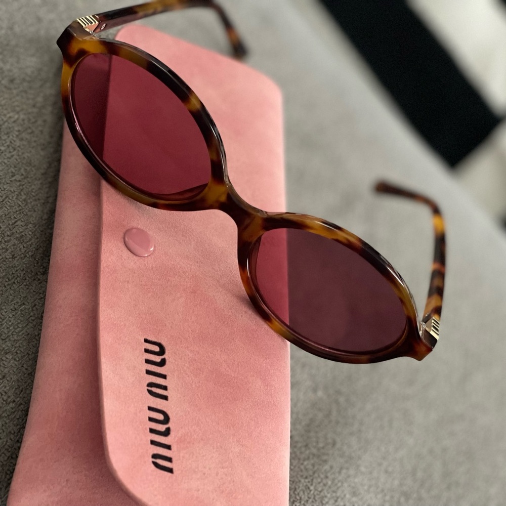 Women's Sunglasses MU 04ZS